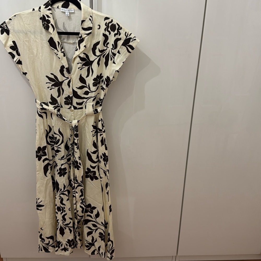 Pocketed button down linen midi dress